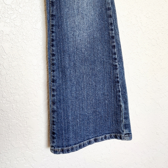 Aeropostale Women's Junior's Flare Jeans - Picture 3 of 8